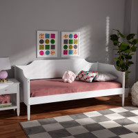 Baxton Studio MG0016-1-White-Daybed Alya Classic Traditional Farmhouse White Finished Wood Twin Size Daybed